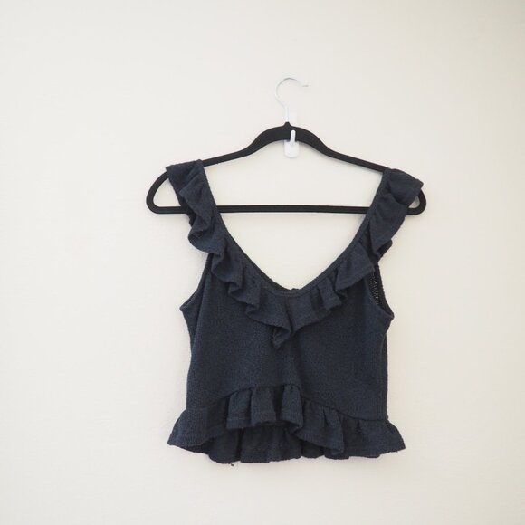 ! Urban Outfitters Tie-Front Ruffle Knit Crop Tank Top sz M - Picture 7 of 7